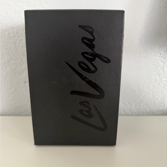 Starbucks Las Vegas Crystals Tumbler - Picture 3 of 5